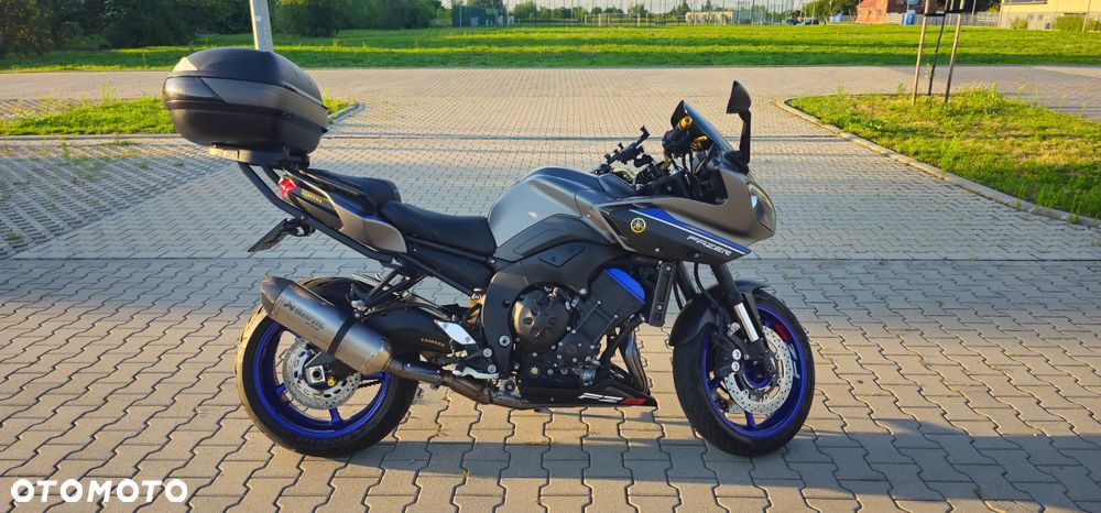 Yamaha FZ8 - 11