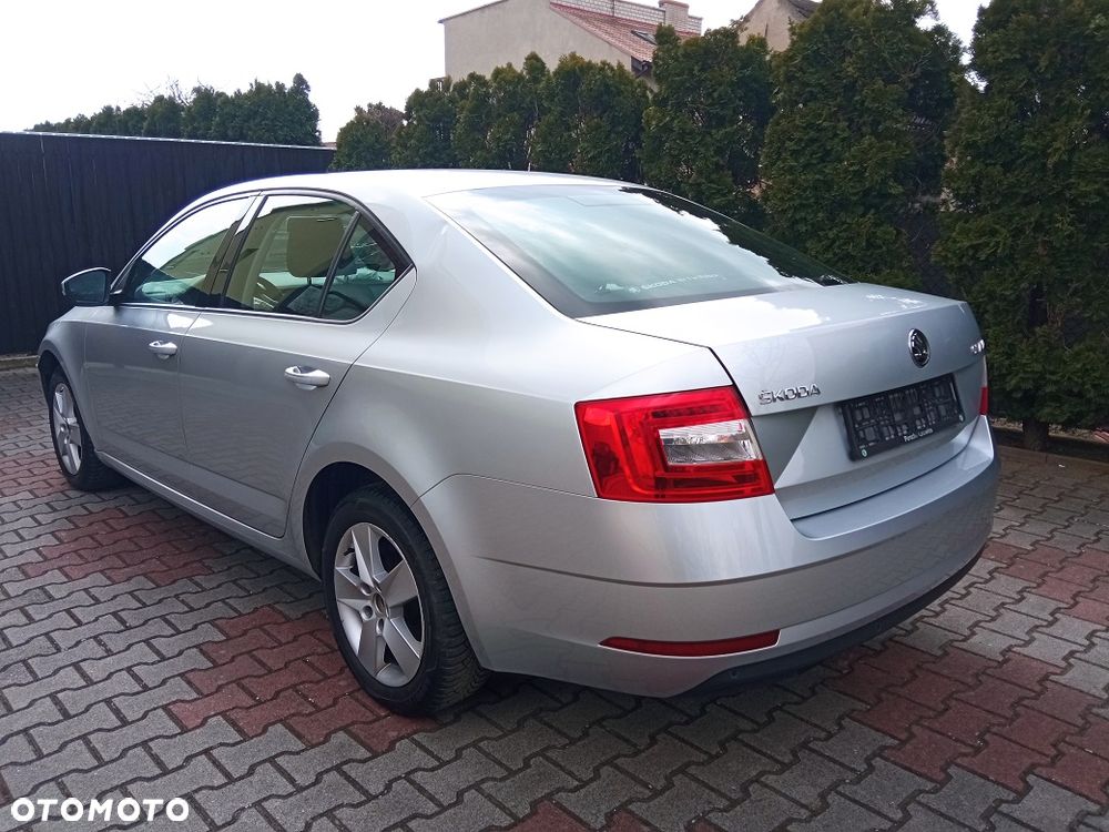 Skoda Octavia 2.0 TDI Clever - 3