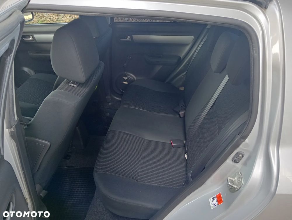 Suzuki Swift 1.3 GC (klm) - 9
