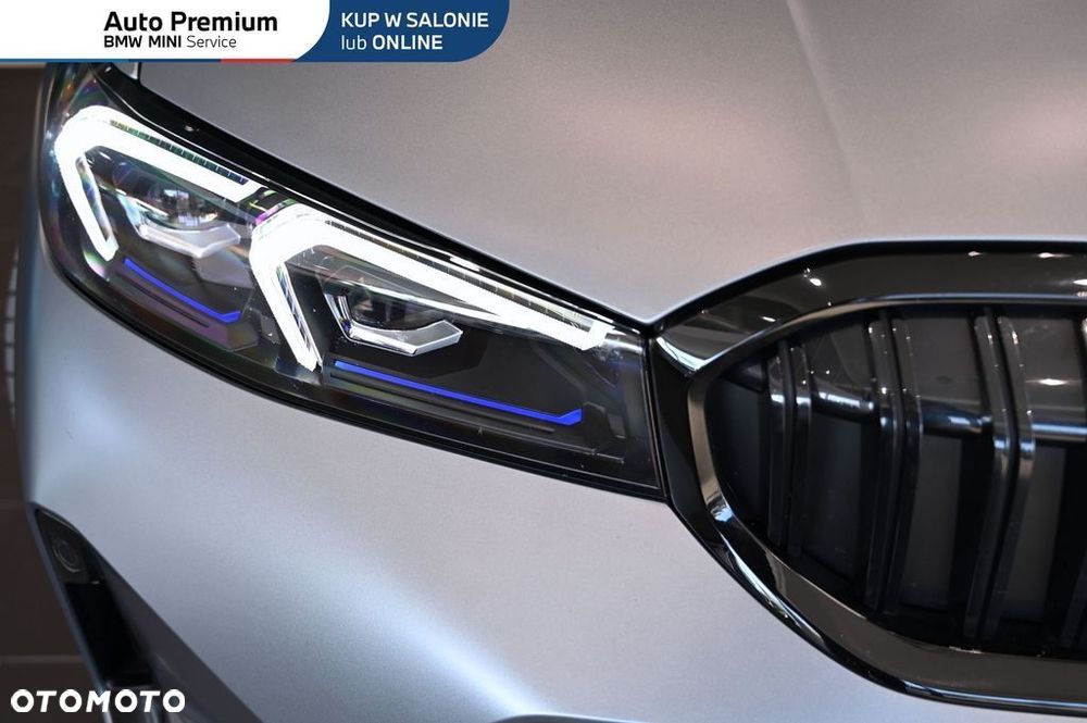 BMW Seria 3 330i xDrive M Sport - 22