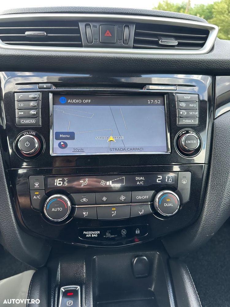 Nissan Qashqai 1.2 DIG-T TEKNA - 9