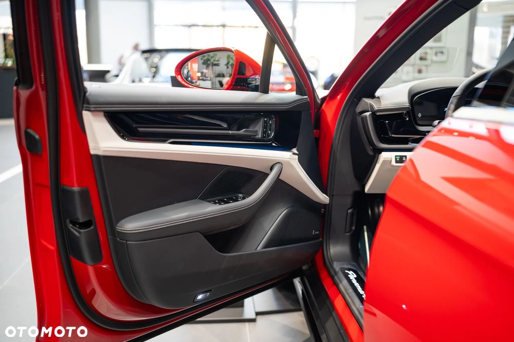 Porsche Panamera - 13