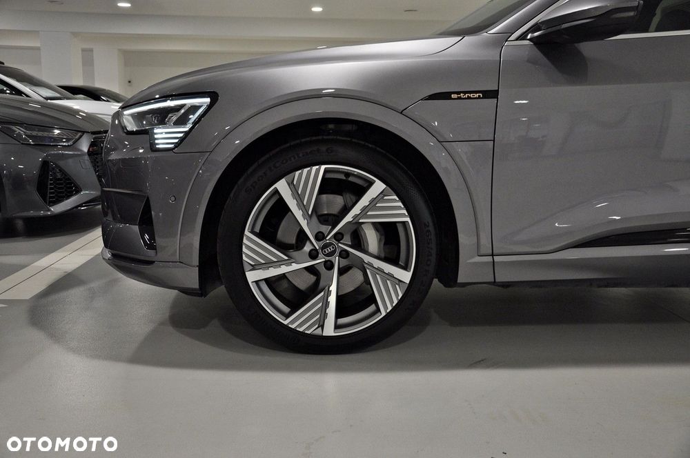 Audi e-tron 55 Quattro Advanced - 8