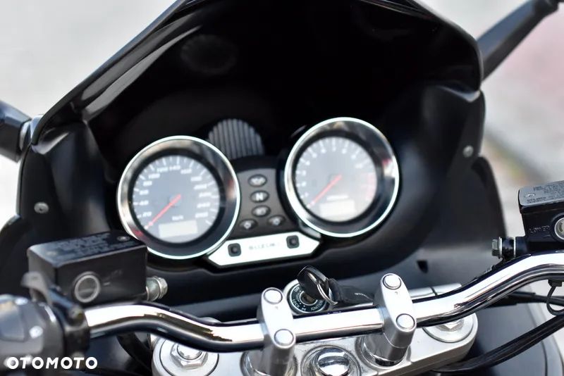 Suzuki Bandit - 35