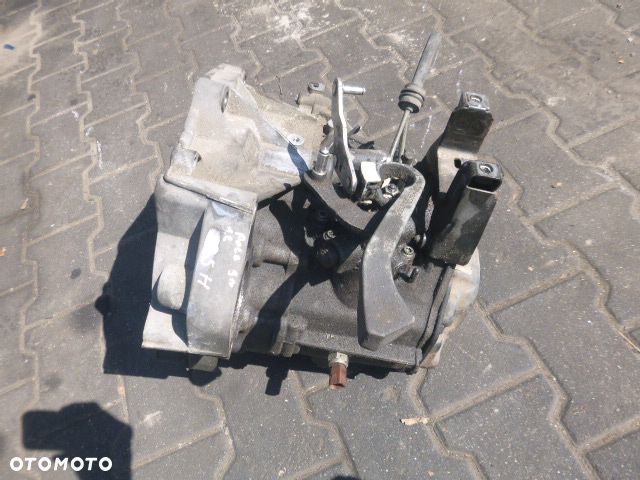 MANUALNA SKRZYNIA BIEGÓW VOLKSWAGEN POLO 9N 1.2 GSH - 37