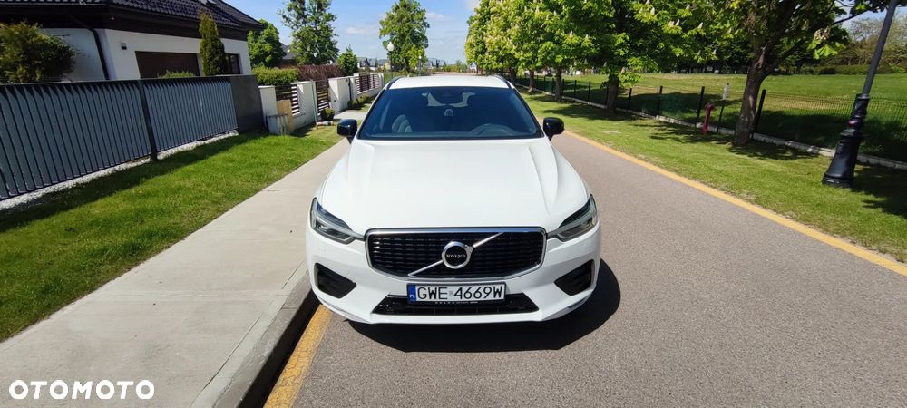 Volvo XC 60 B5 B AWD R-Design - 2