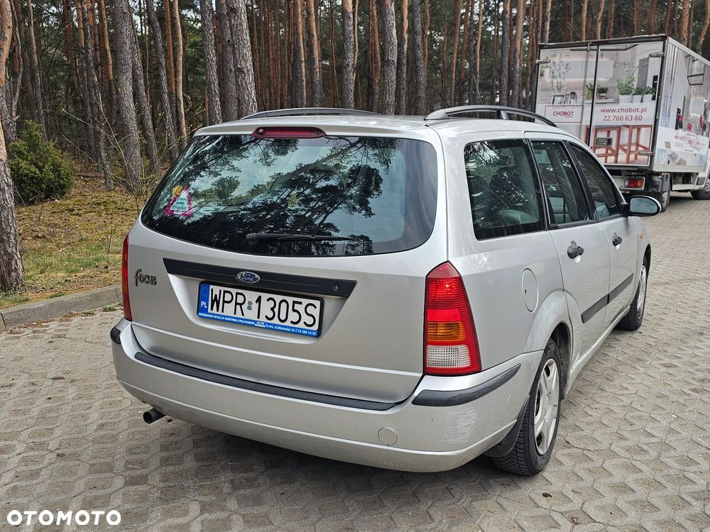 Ford Focus - 4