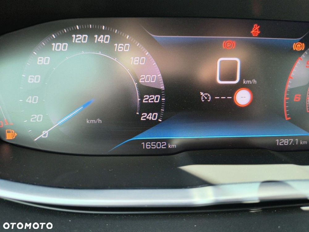 Peugeot 3008 - 13
