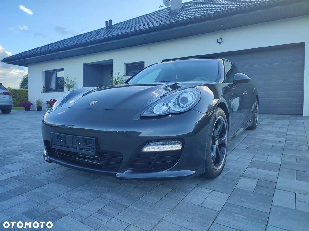 Porsche Panamera 4S - 2