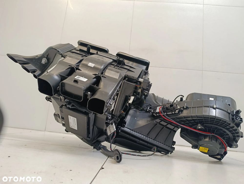 Nagrzewnica kompletna eu Mercedes B klasa W247 247 2.0 CDI - 8