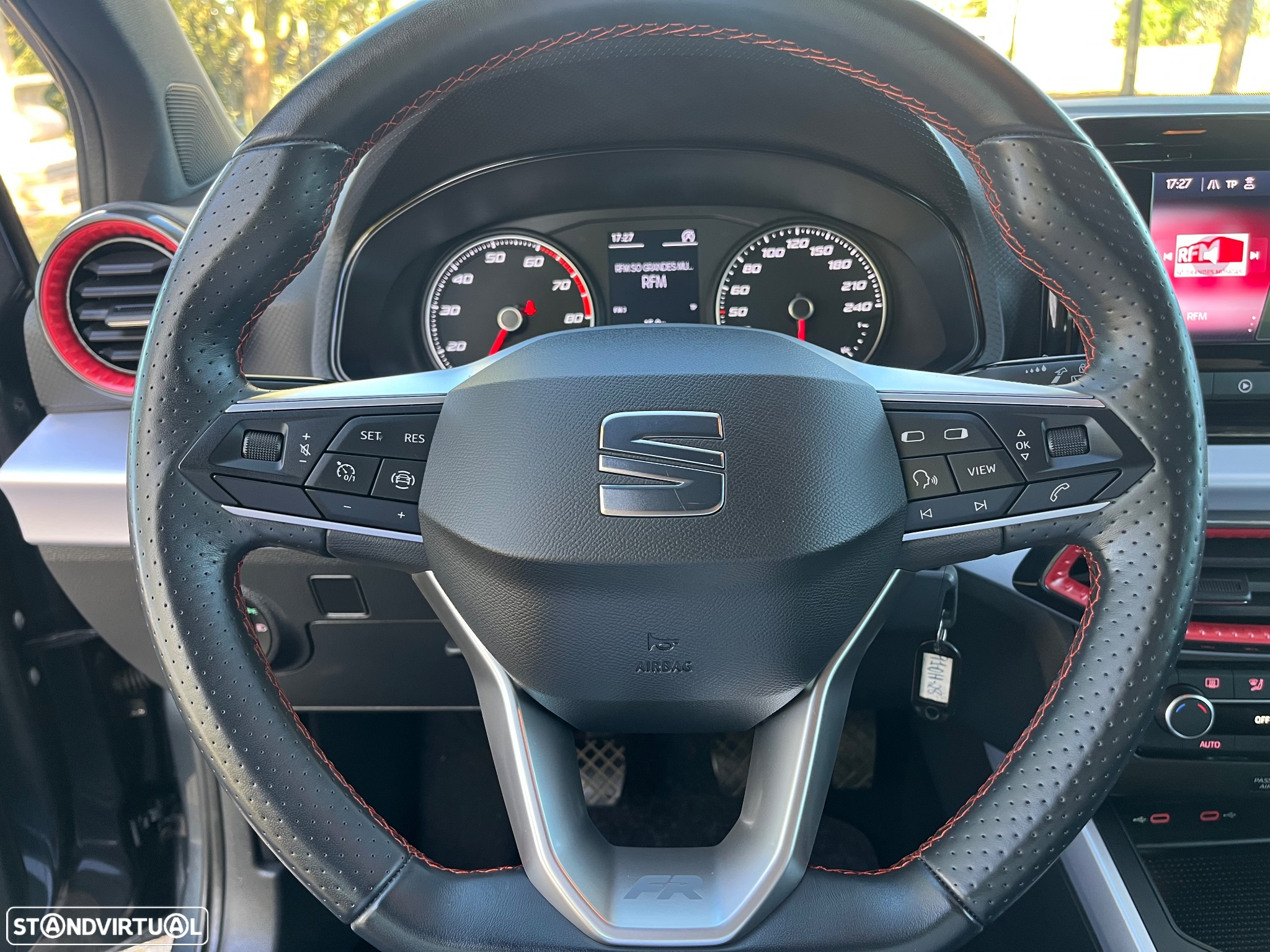 SEAT Arona 1.0 TSI FR - 15