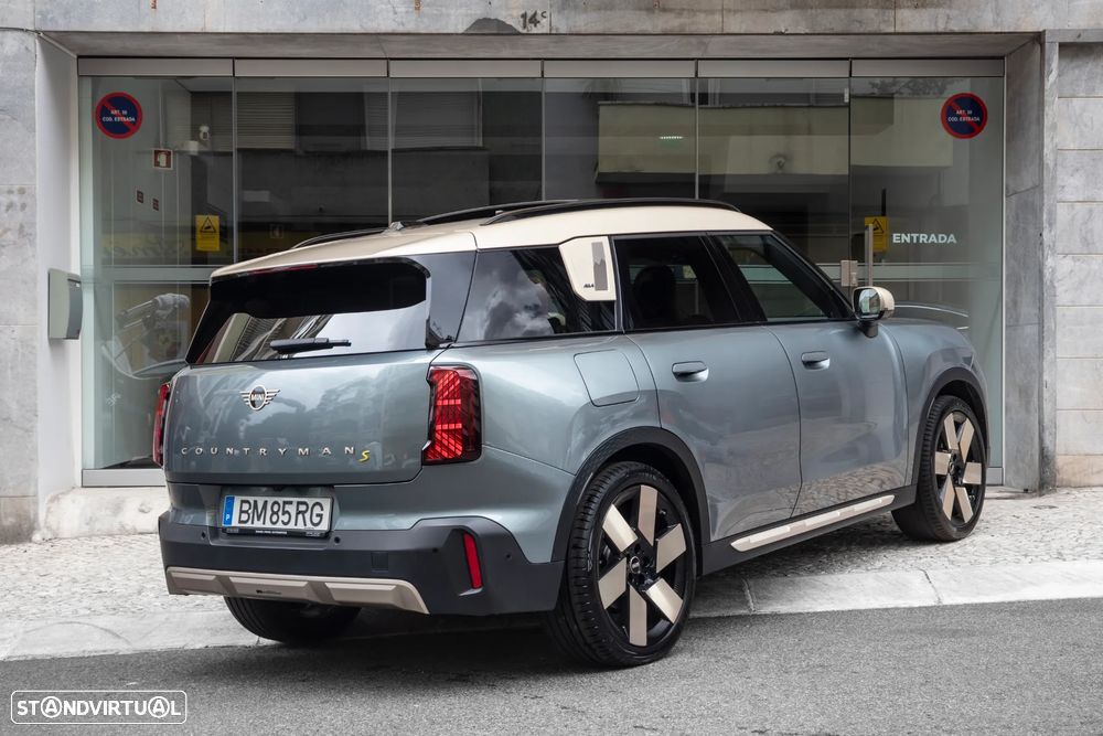 MINI Countryman SE Favoured L - 39