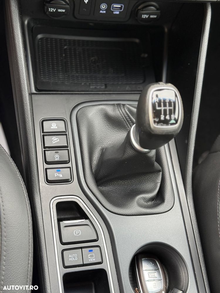 Hyundai Tucson 2.0 CRDI 4WD Premium - 19