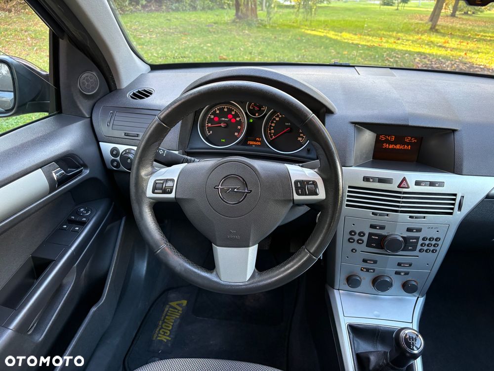 Opel Astra - 21