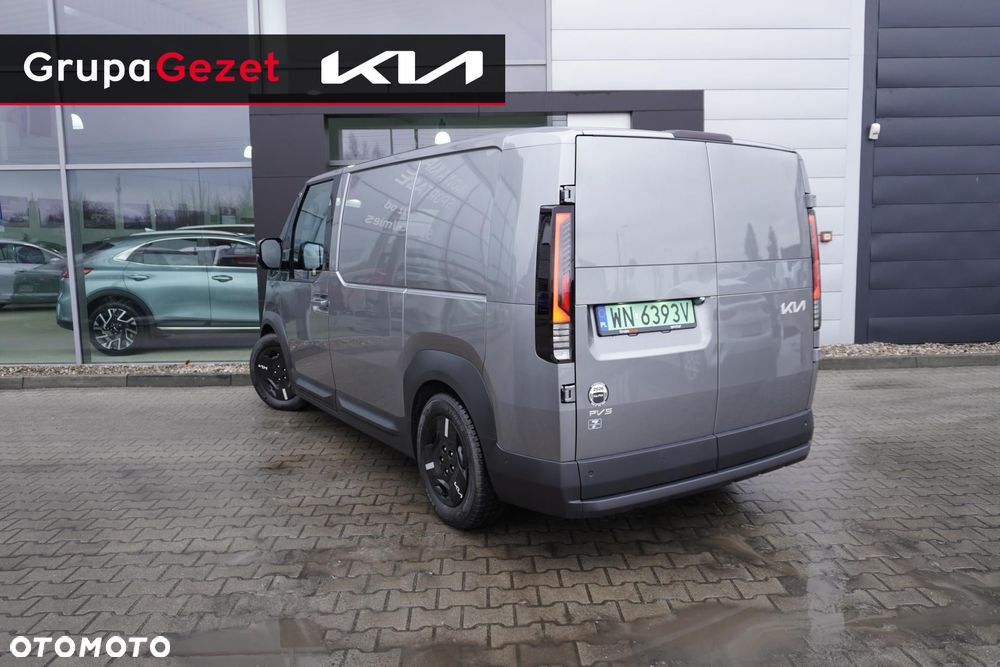 Kia PV5 - 8