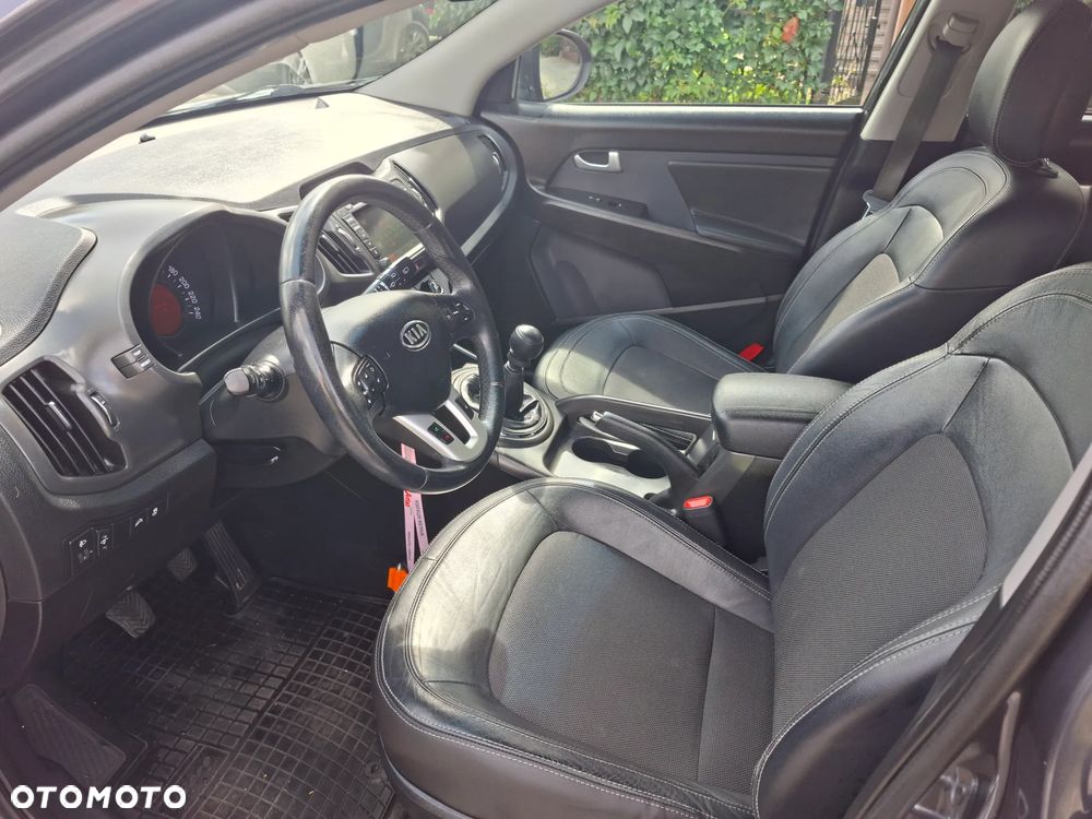 Kia Sportage 2.0 S 2WD - 10