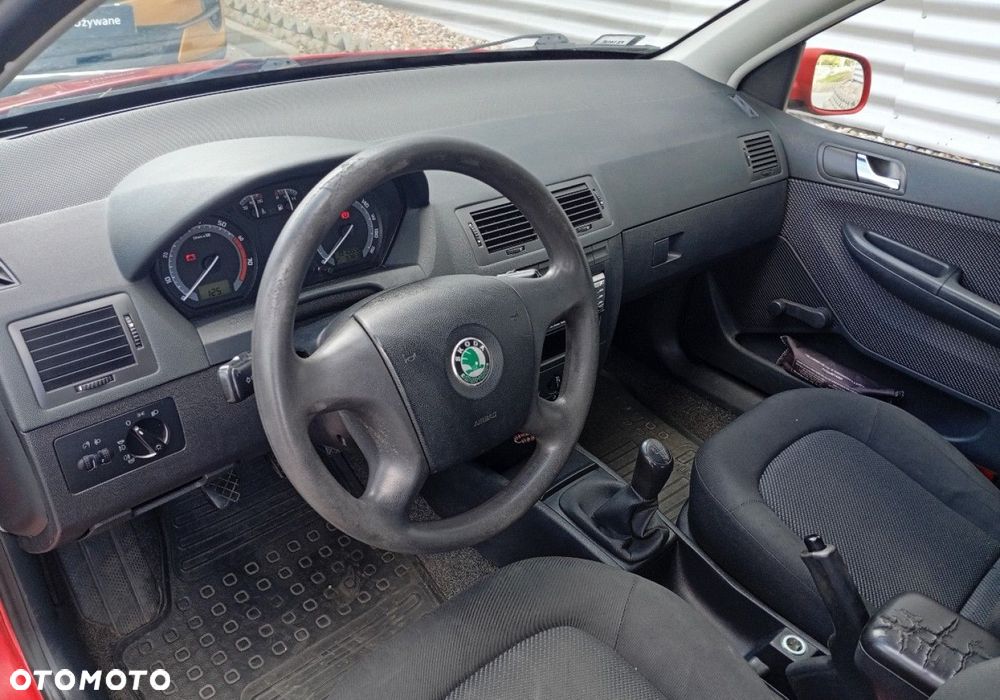 Skoda Fabia - 18