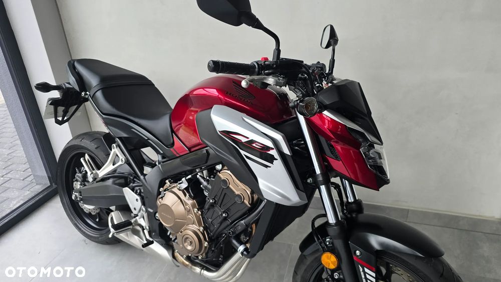 Honda CB - 24