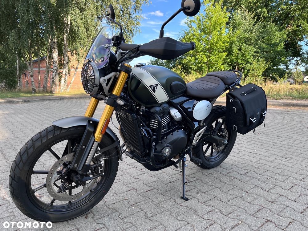 Triumph Scrambler - 1