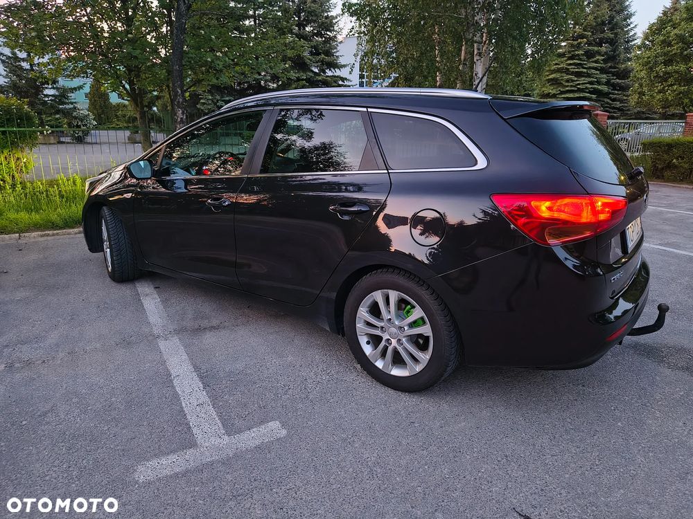 Kia Ceed 1.6 Crdi M Euro2012 - 4