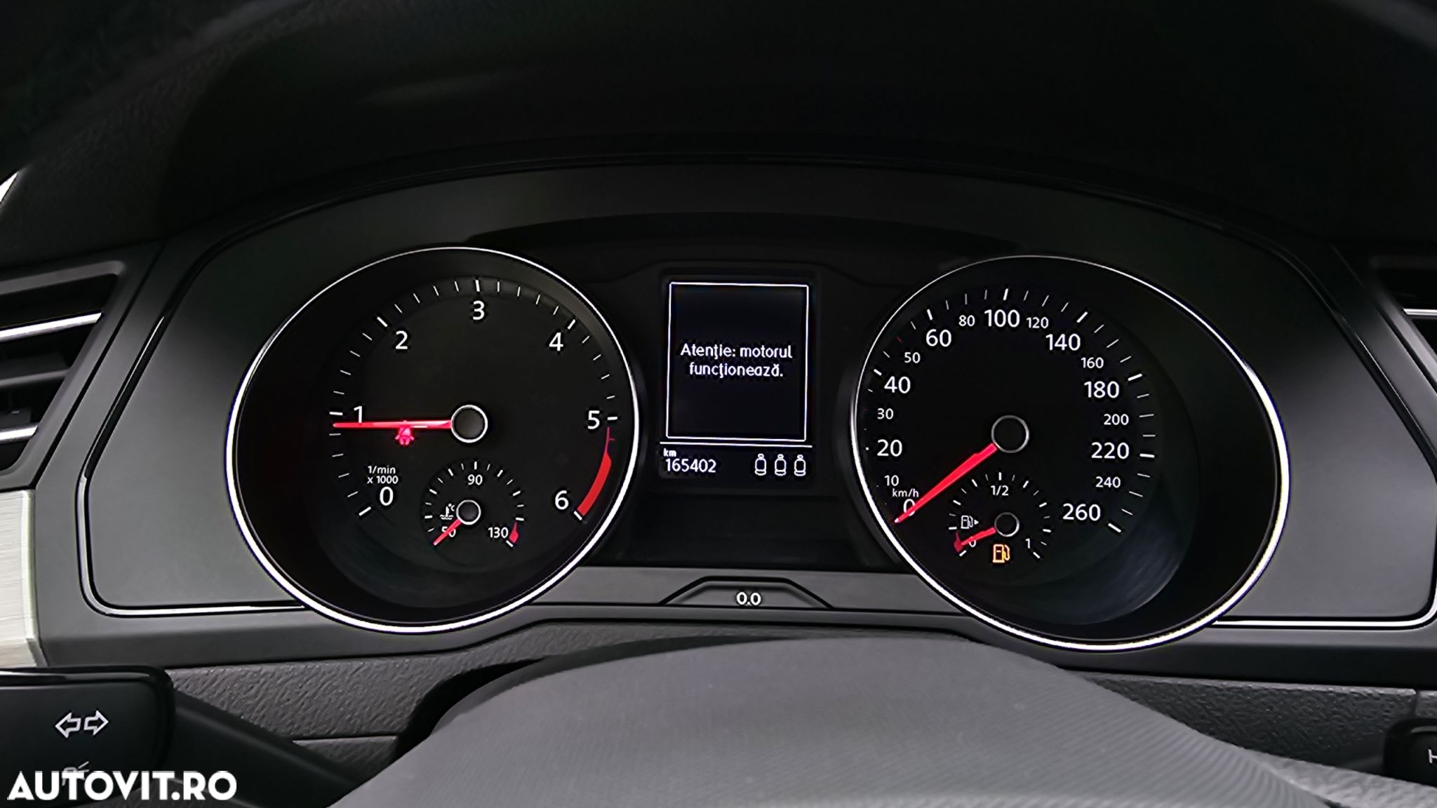 Volkswagen Passat 2.0 TDI DSG Advance - 16