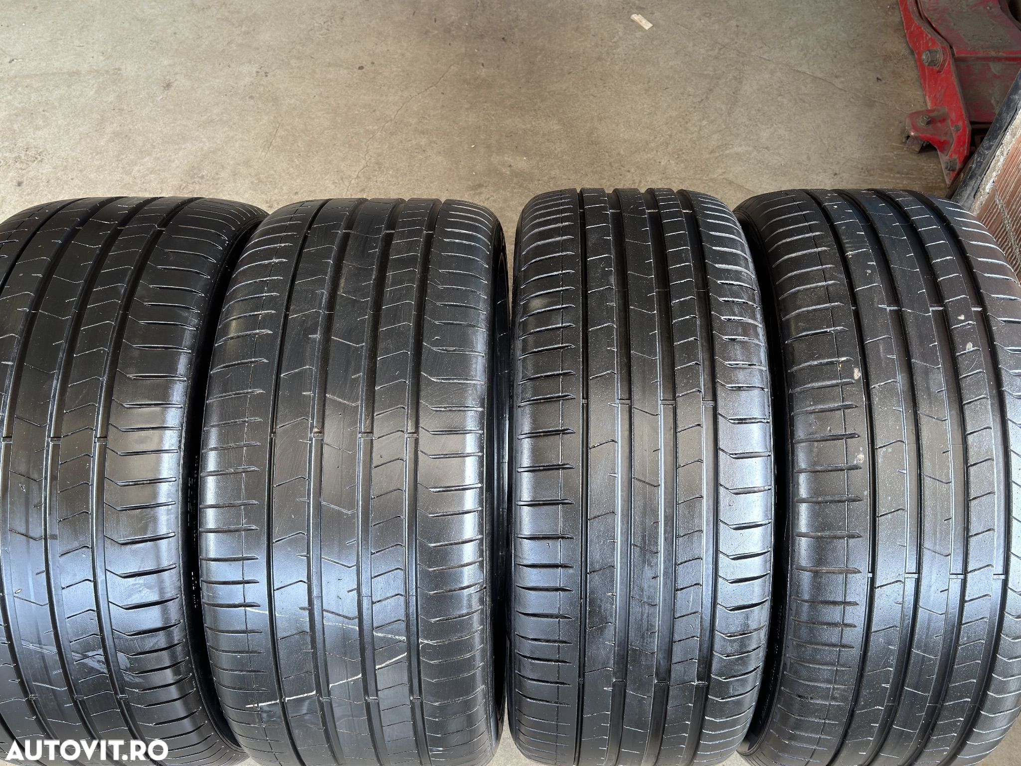 Vând set anvelope 275/40/21-315/35/21 Pirelli de vară cu runflat ca noi - 1