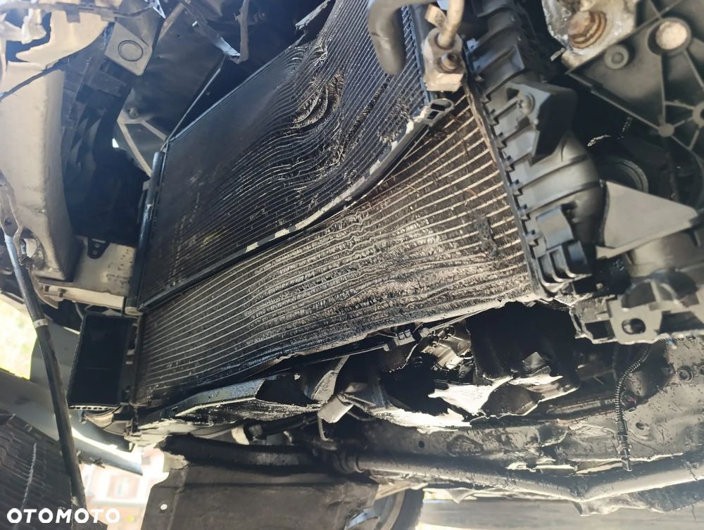 Audi A6 Avant 2.0 TDI DPF multitronic - 13