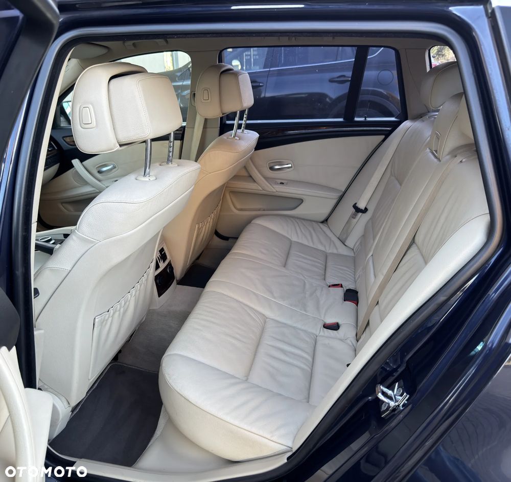 BMW Seria 5 5er Touring Edition Sport - 26