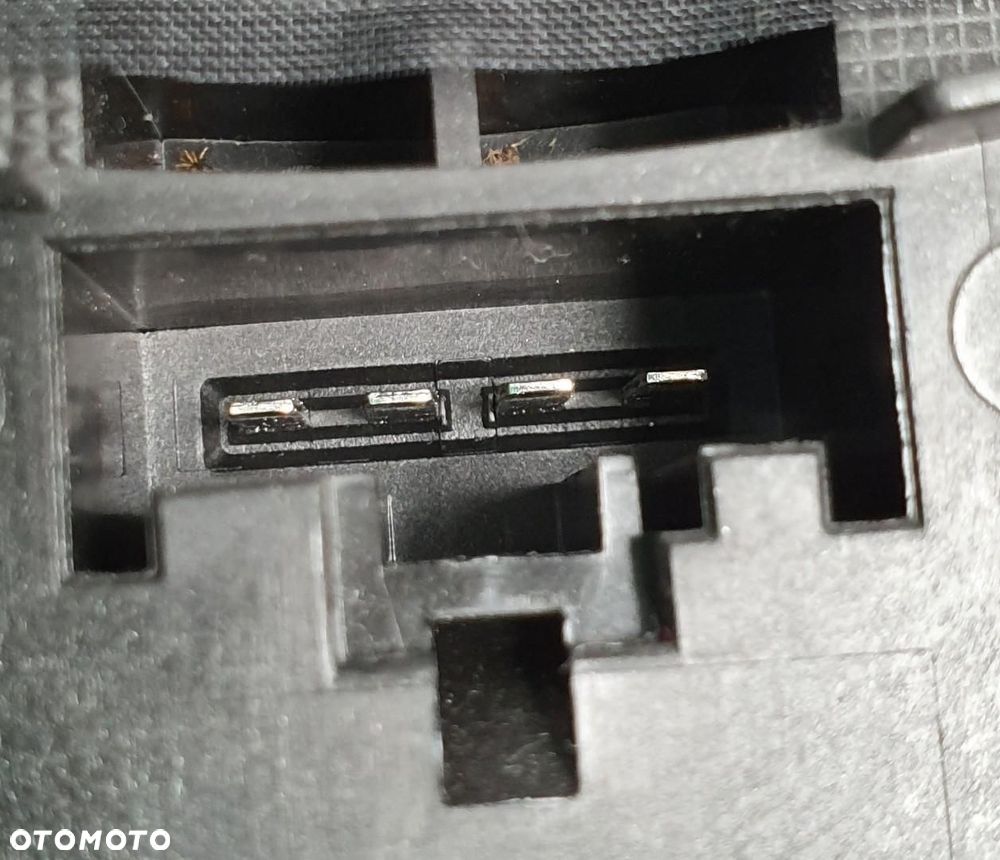 GŁOŚNIK SUBWOOFER PRAWY MINI COOPER CLUBMAN F54 9275996 - 2