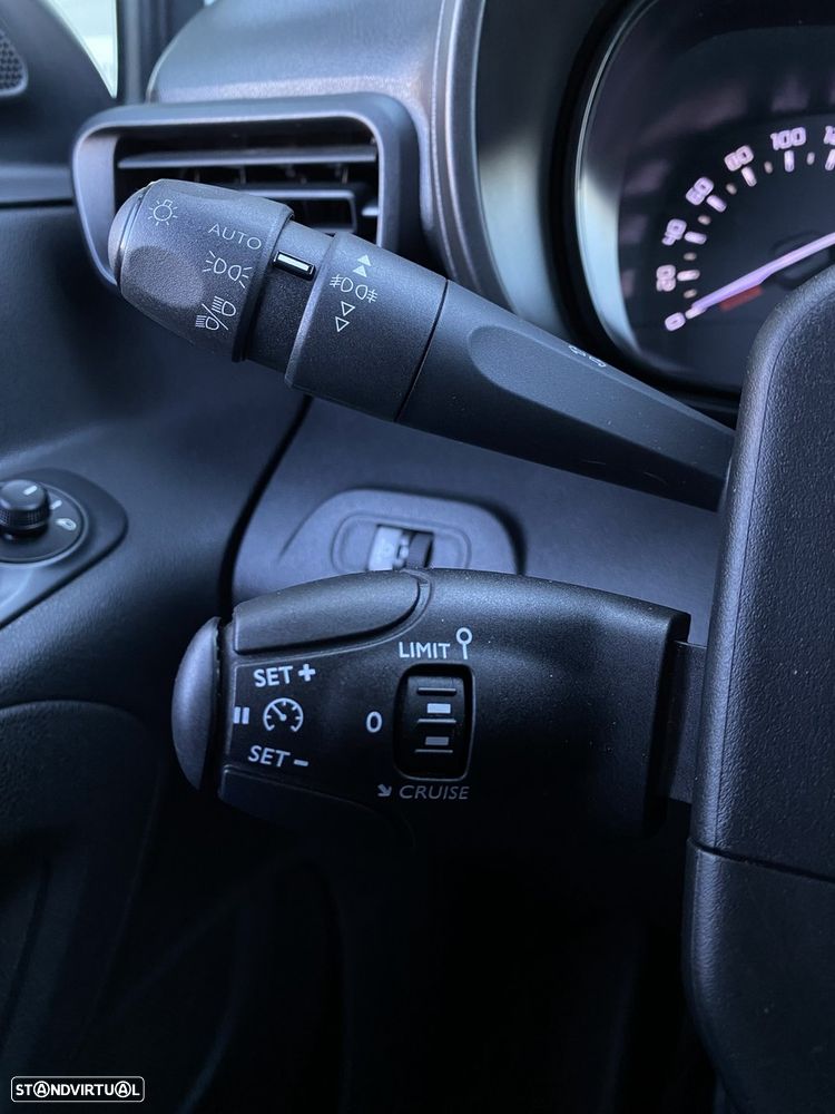 Citroën Berlingo 1.5 BLUE-HDI ECRÃ 3 Lug. IVA - 15