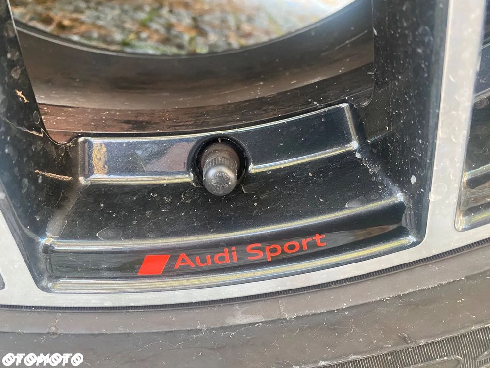 Audi Q5 Sportback - 11