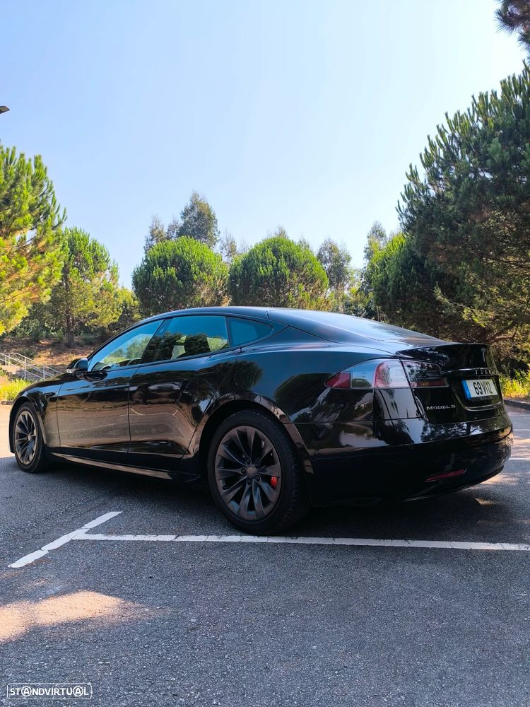 Tesla Model S 100D - 10