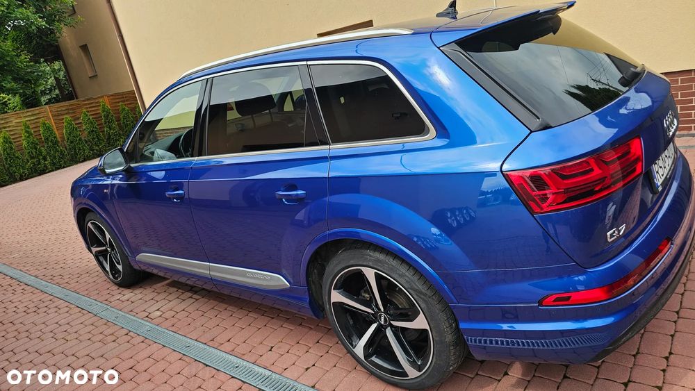 Audi Q7 - 30