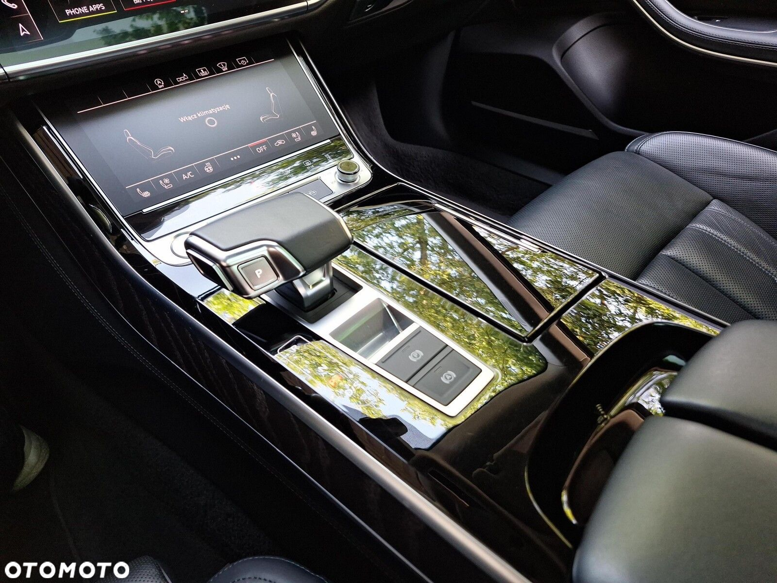 Audi A8 - 14