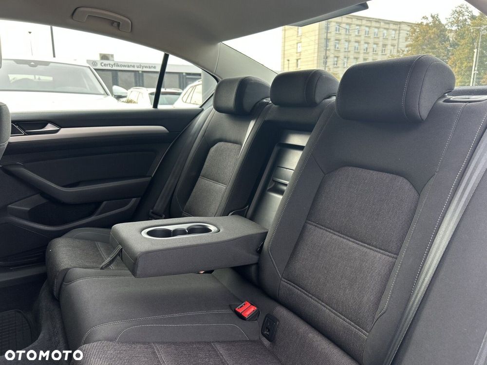 Volkswagen Passat 1.8 TSI BMT Comfortline - 23