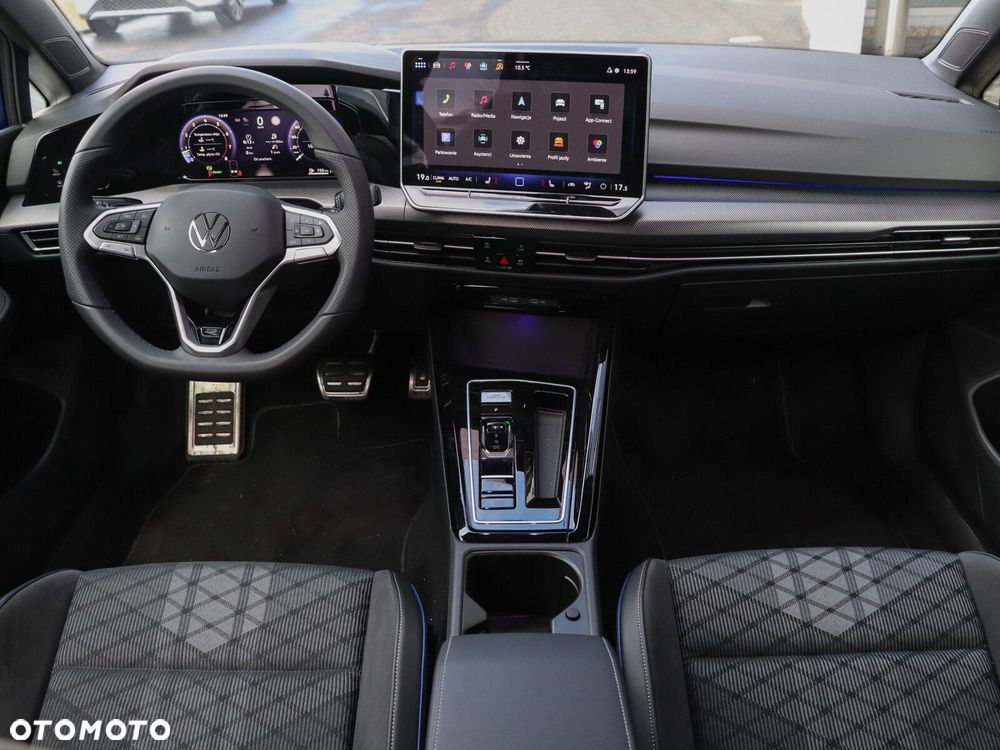 Volkswagen Golf - 14