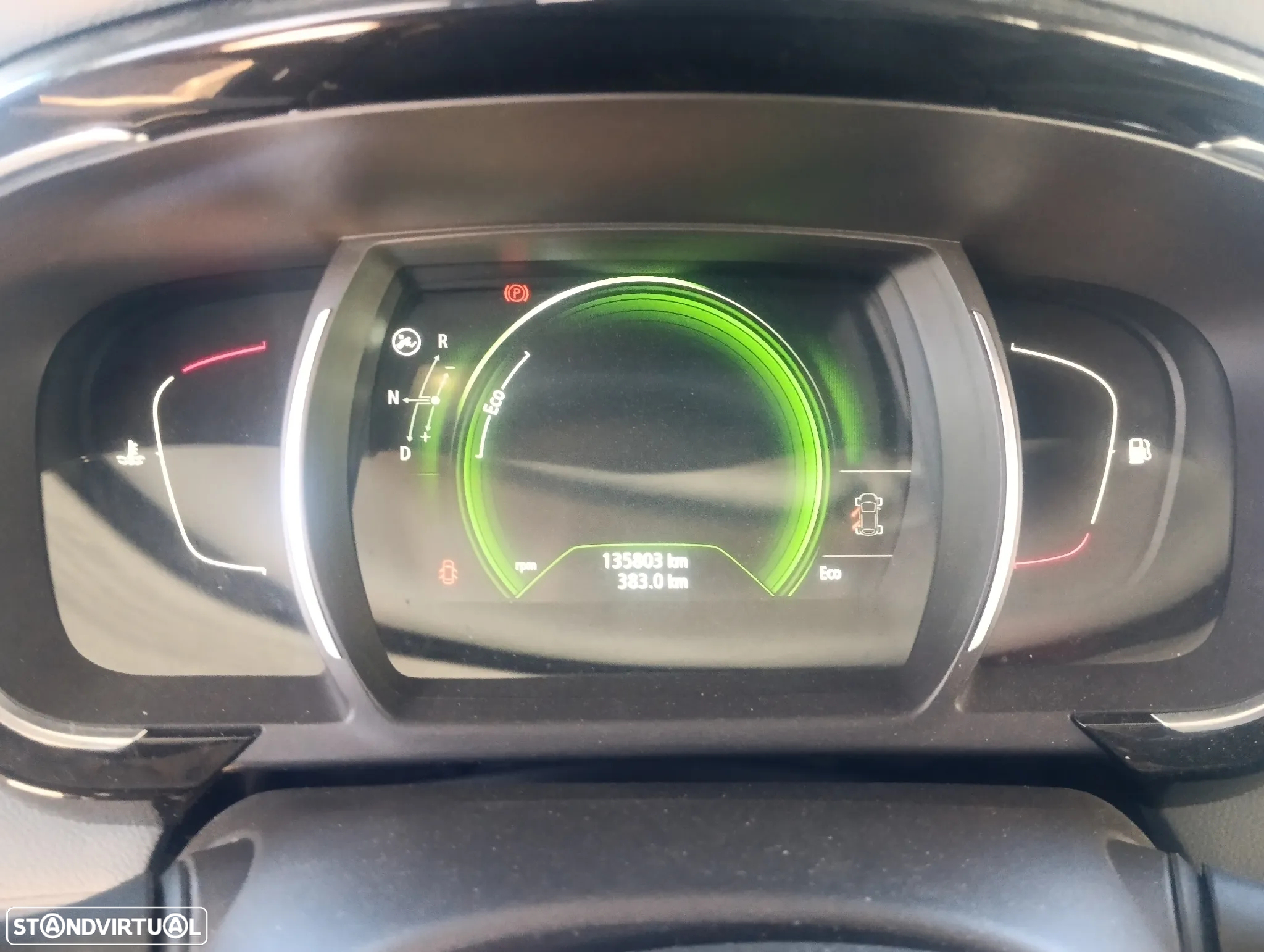 Renault Espace 1.6 dCi Initiale Paris EDC - 11
