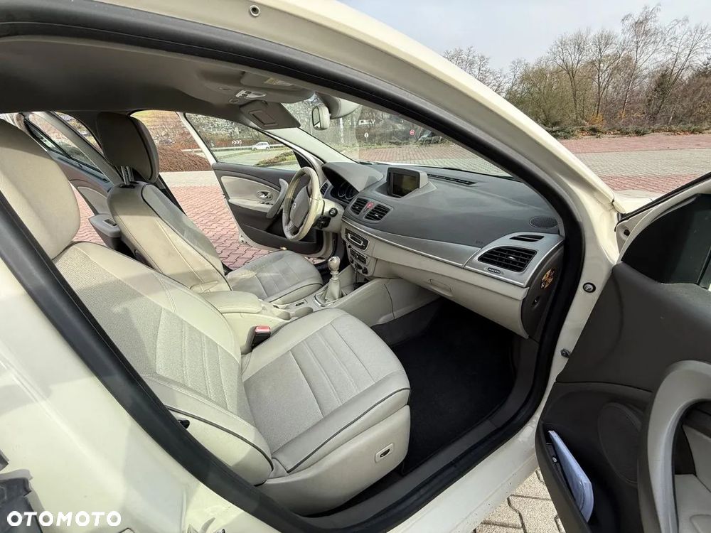 Renault Fluence 1.6 dCi Zen - 6