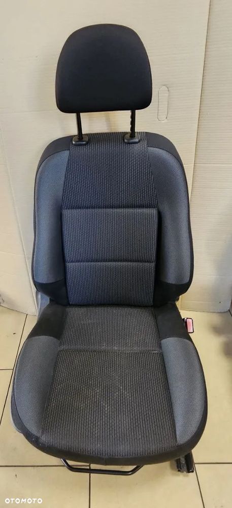 Fotel kierowcy pasażera / fotele / Peugeot 207 - 3