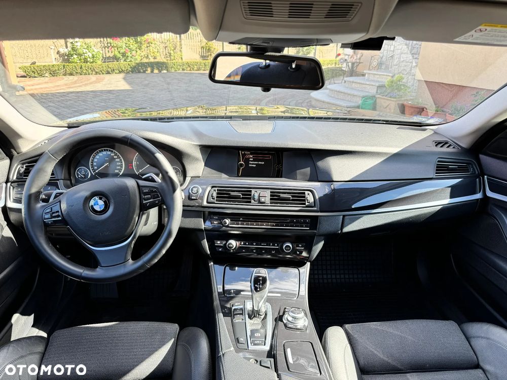 BMW Seria 5 520d - 7