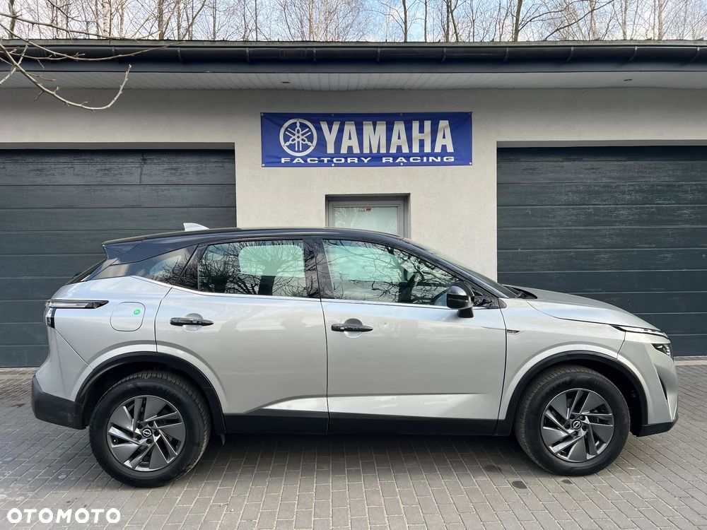 Nissan Qashqai 1.3 DIG-T MHEV Acenta Xtronic - 3
