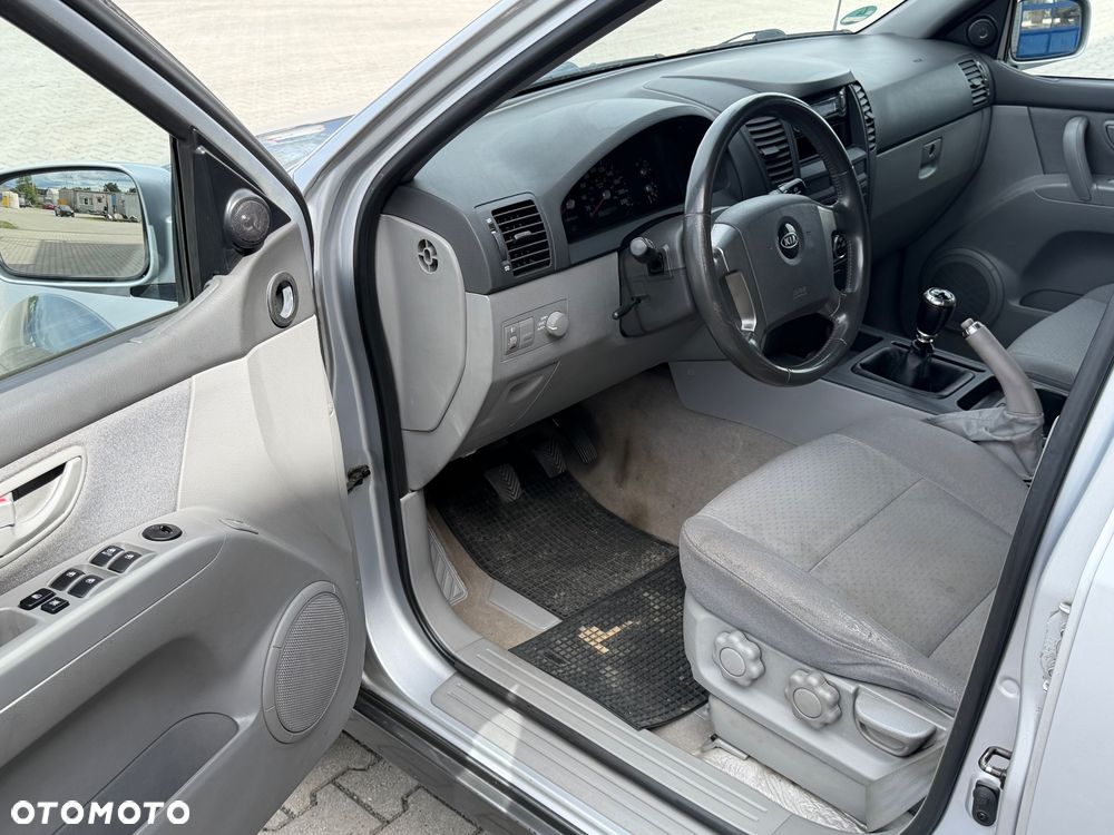 Kia Sorento 2.5 CRDi EX - 19