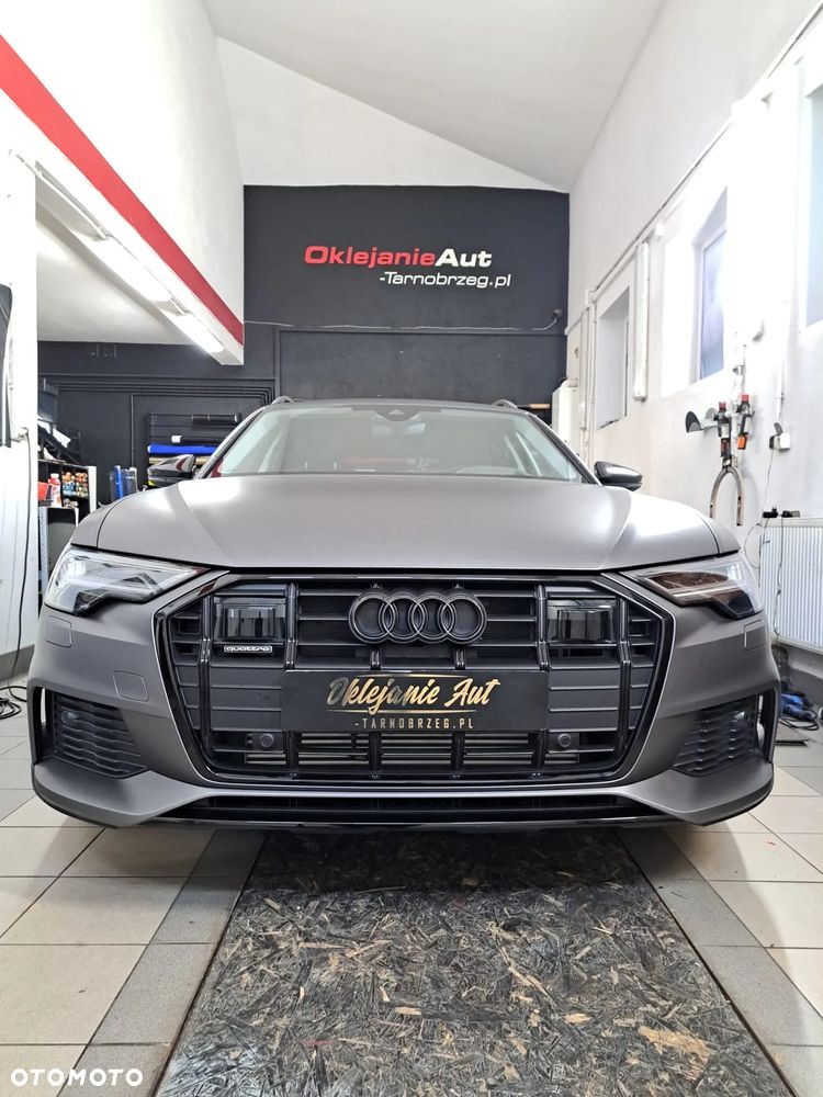 Audi A6 Allroad - 1