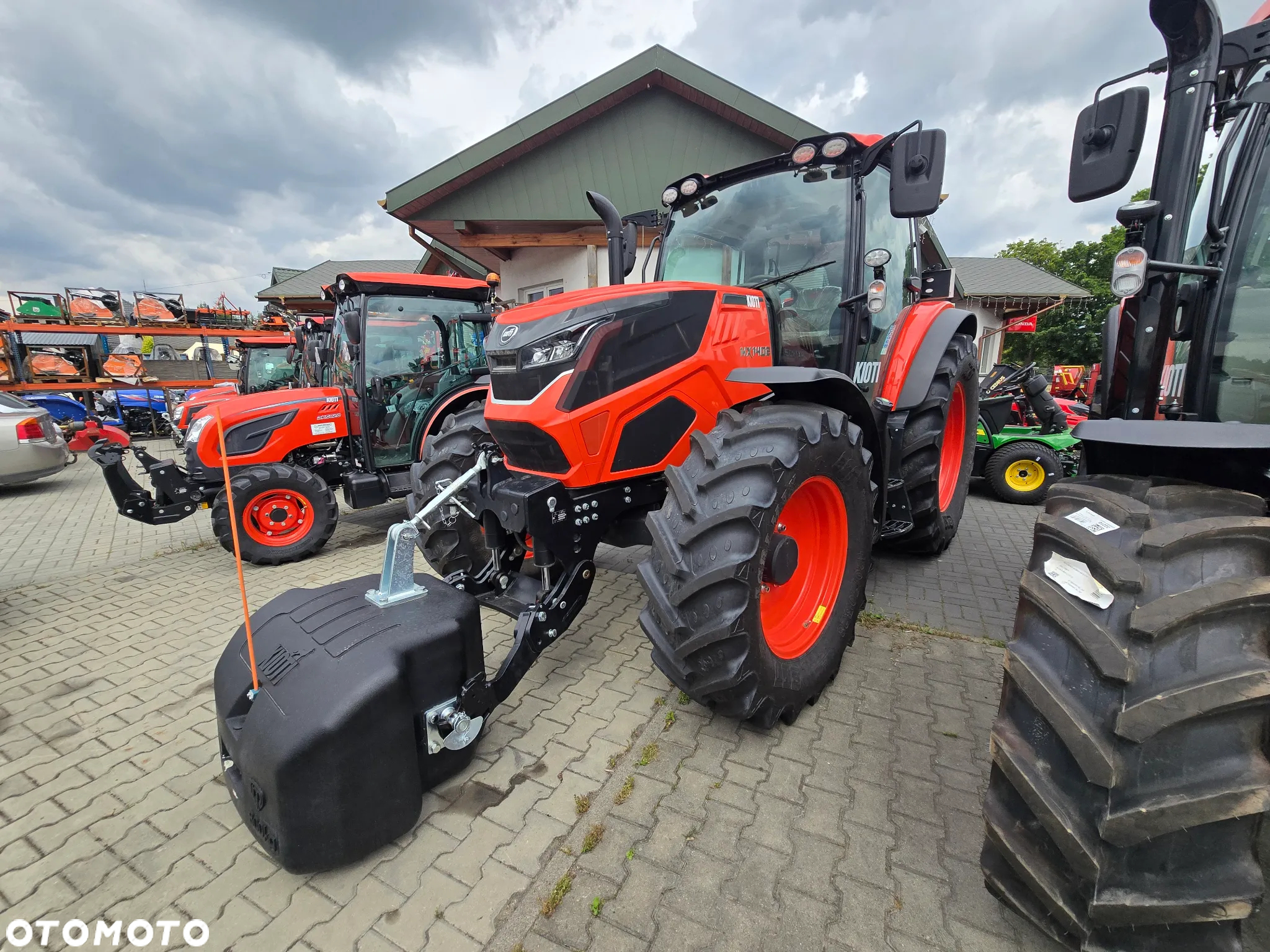 Kioti HX1402 - 2
