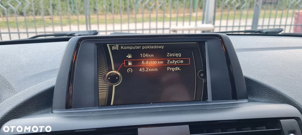 BMW Seria 1 116i - 17