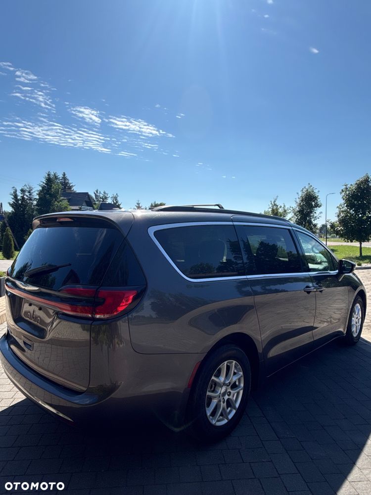 Chrysler Pacifica - 18