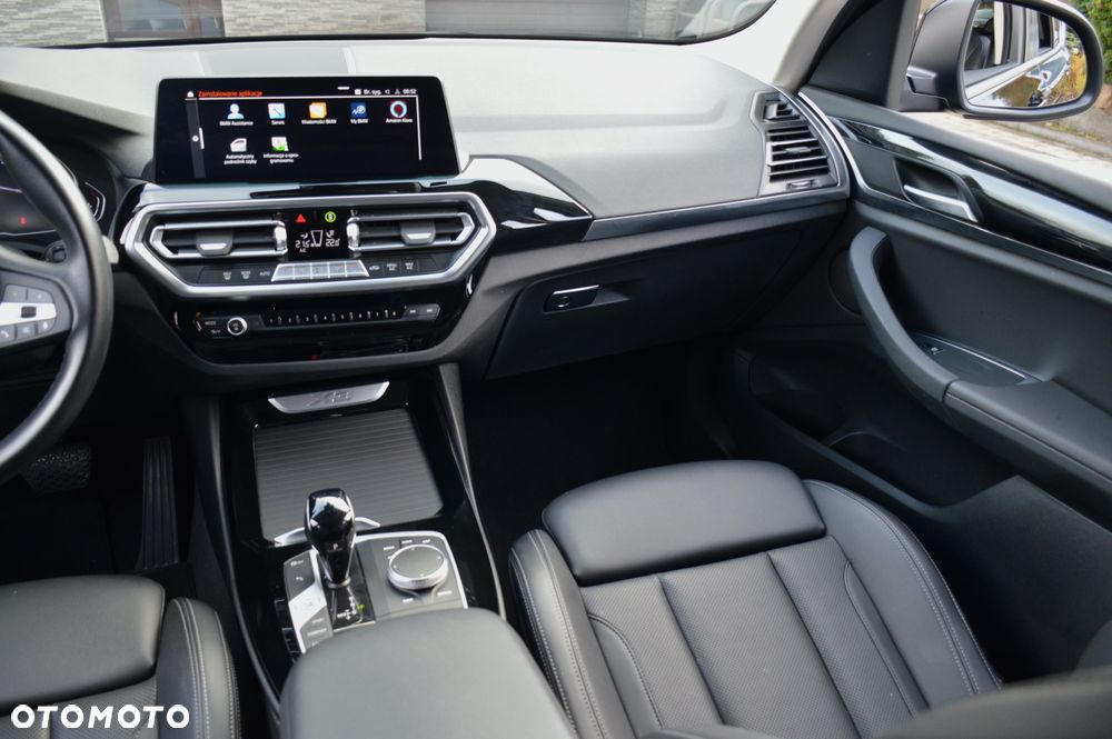 BMW X3 sDrive18d xLine sport - 22