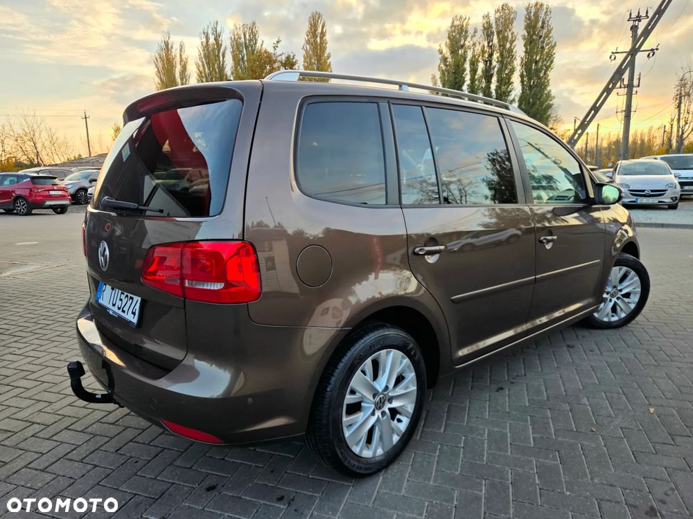 Volkswagen Touran 2.0 TDI DPF DSG Highline - 15