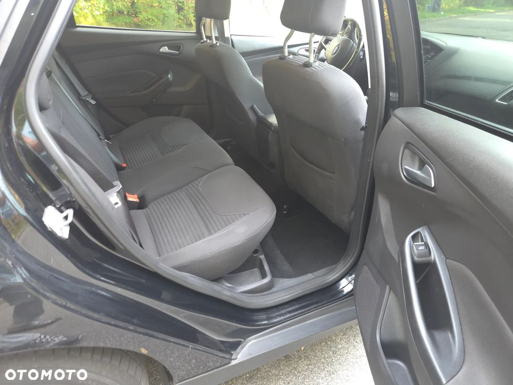 Ford Focus - 11
