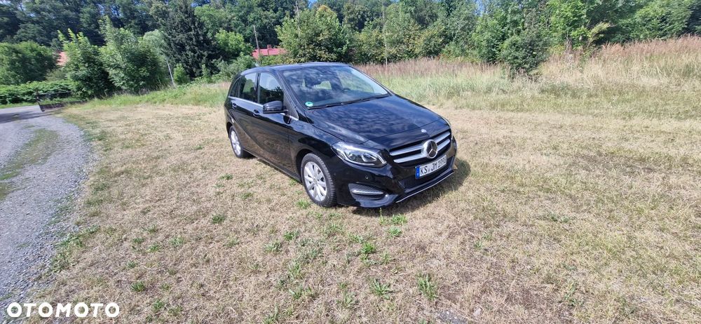 Mercedes-Benz Klasa B 200 7G-DCT UrbanStyle Edition - 10